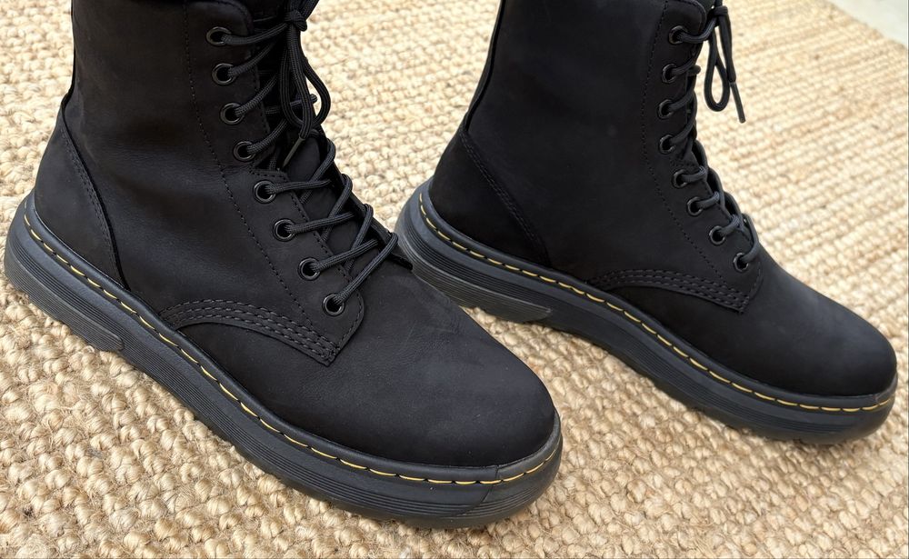Botas Dr. Martens Crewson Camurça Preto 41