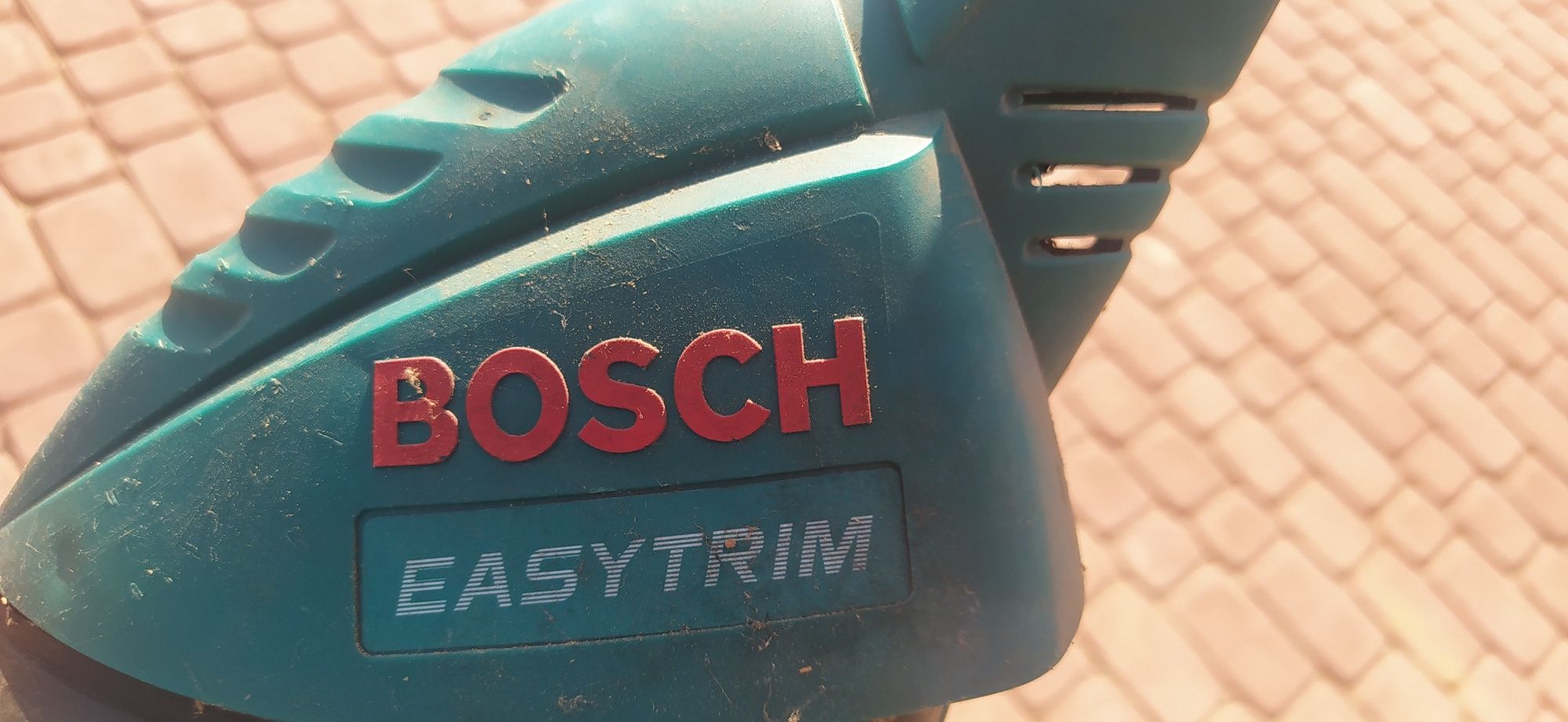 Podkaszarka elektryczną Bosch