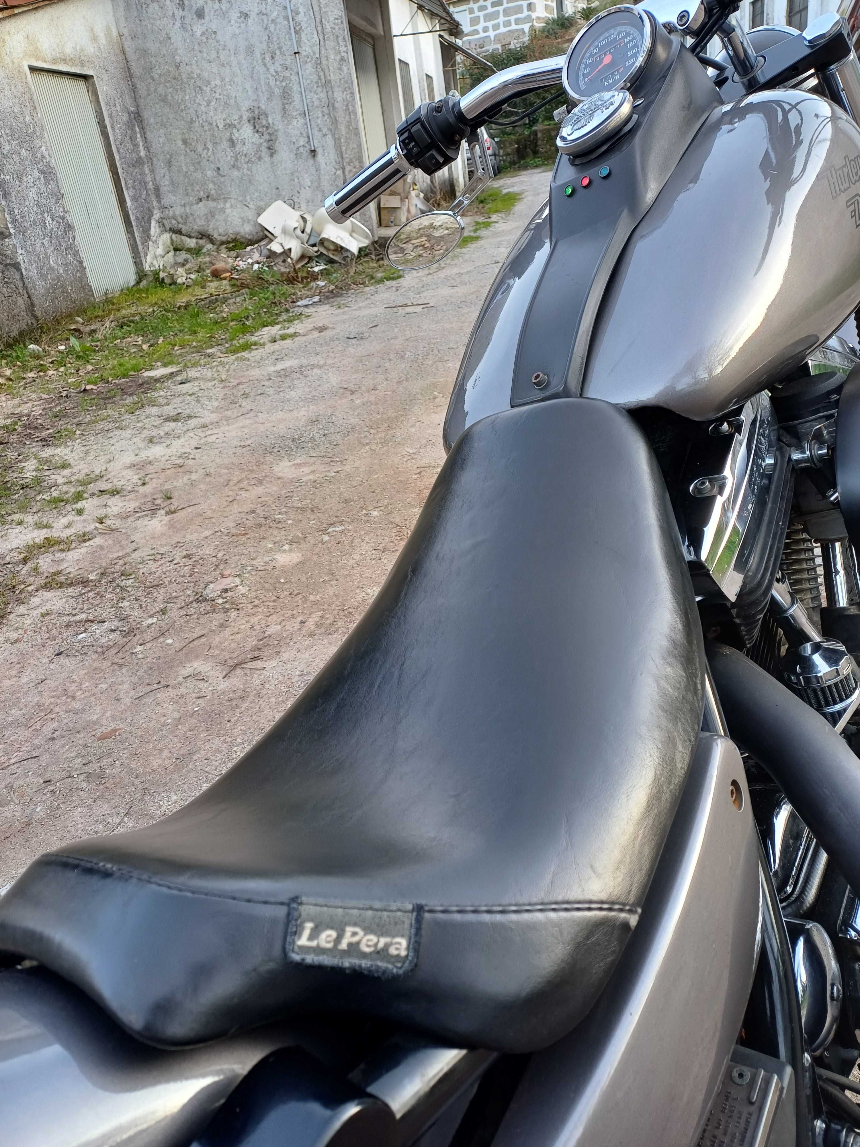 Harley Davidson FXLR Low Rider Custom