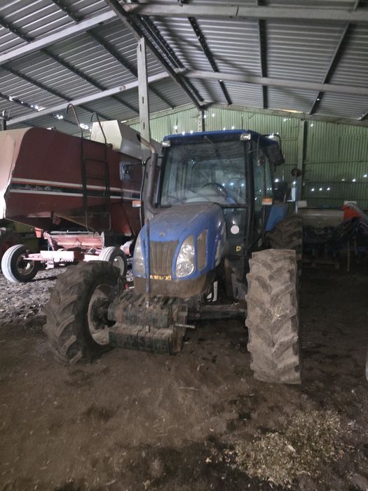 New holland tl100a