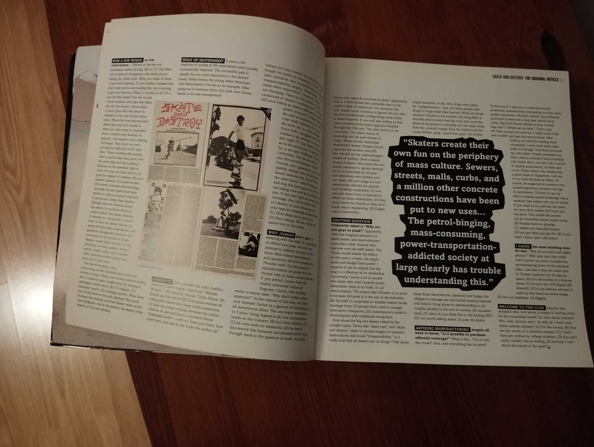 Livro "The first 25 years of Thrasher Magazine"