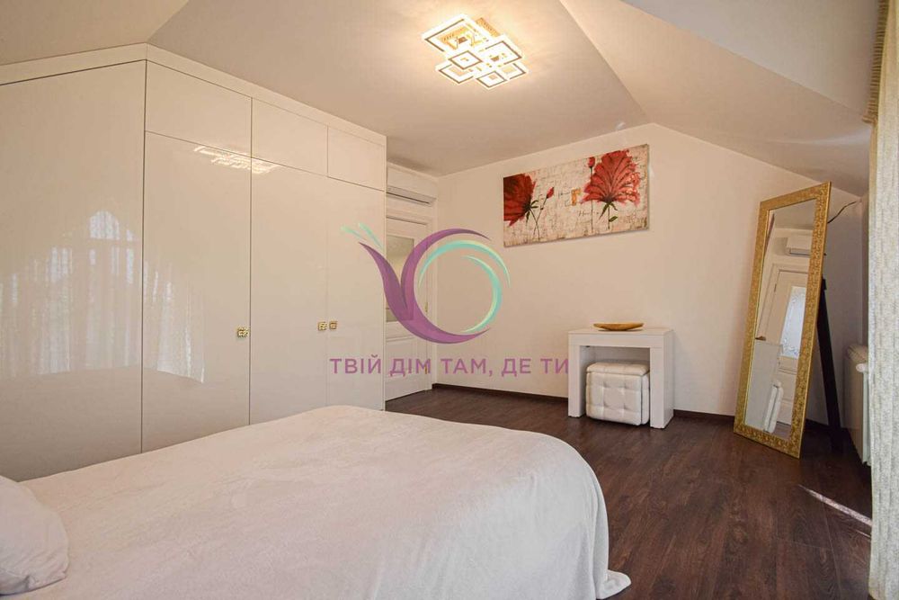 5-к. будинок 176 м2 з власним подвір’ям за вул. Гузара