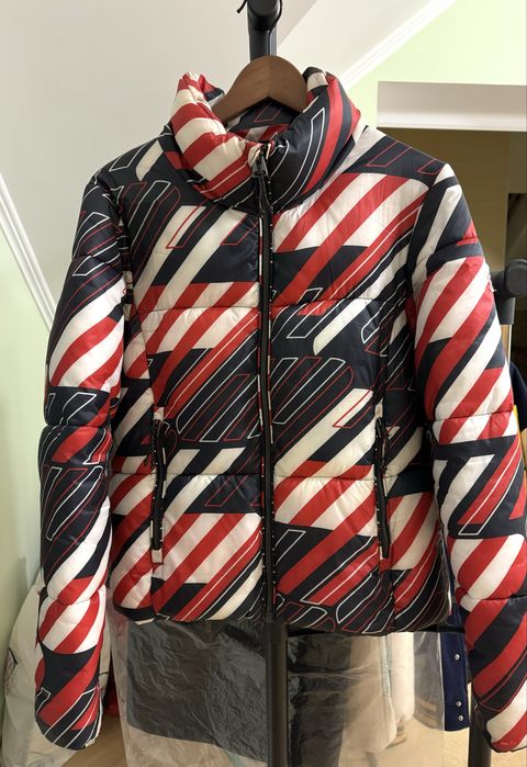 Куртка зимняя Superdry р.S-M