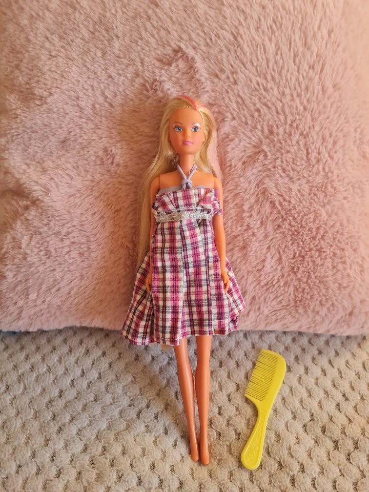 Lalka Barbie Steffi  z różowym pasemkiem