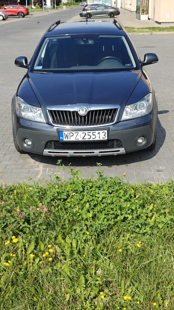 Skoda octavia scaut 4x4 1.8 TSI