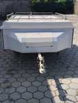 Atrelado auto tenda