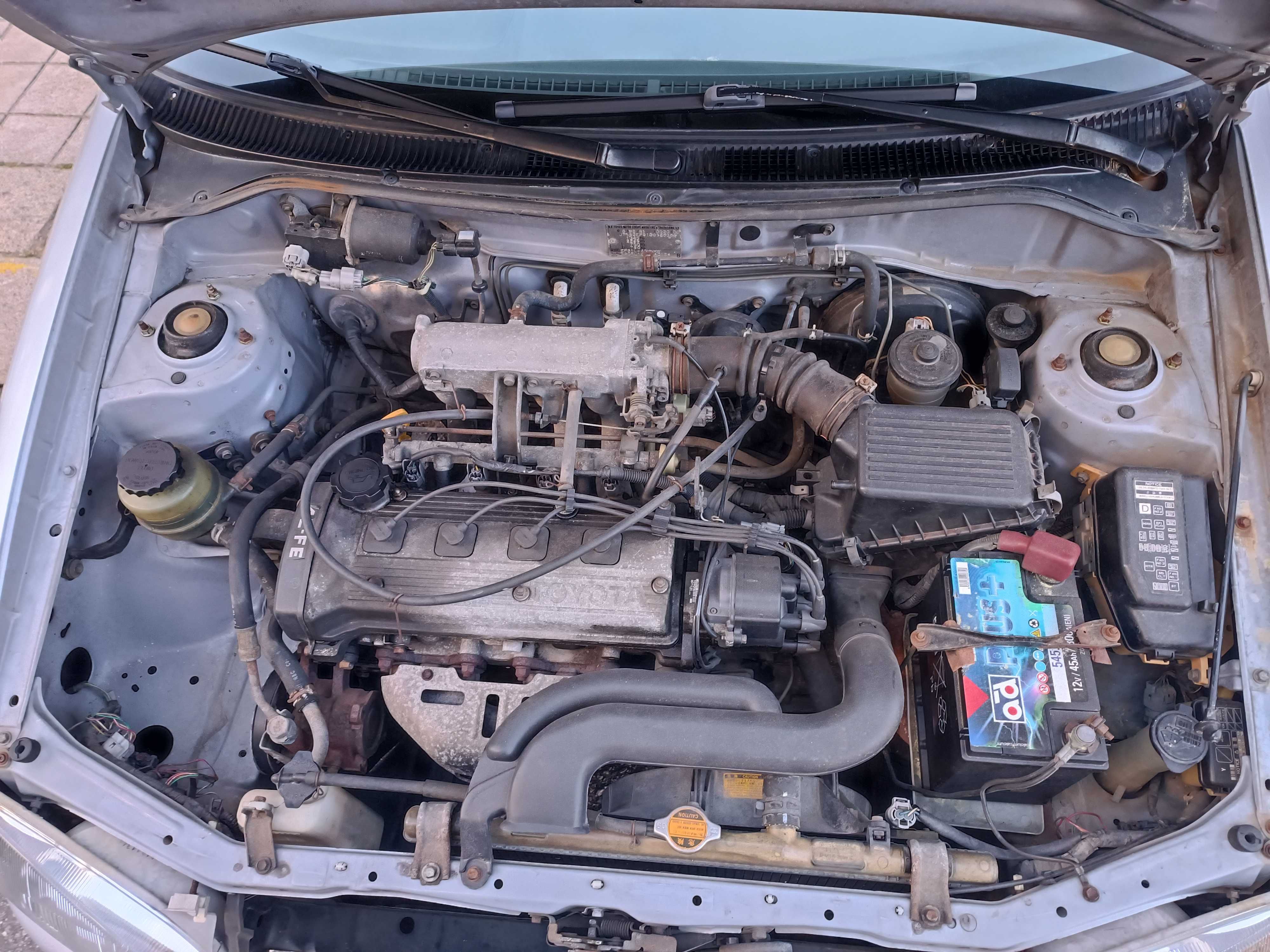 TOYOTA STARLET 1.3i 3 portas