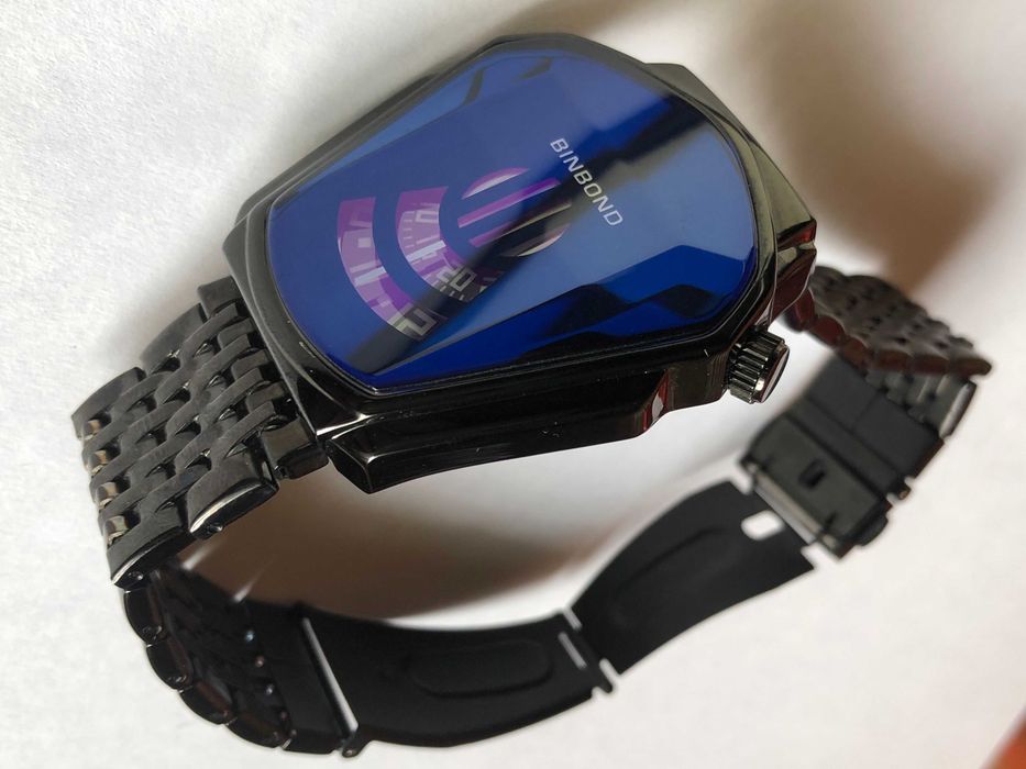 Годинник  BINBOND