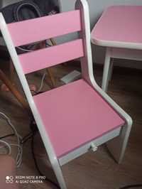 Stolik, biurko z krzesełkiem dla dziewczynki