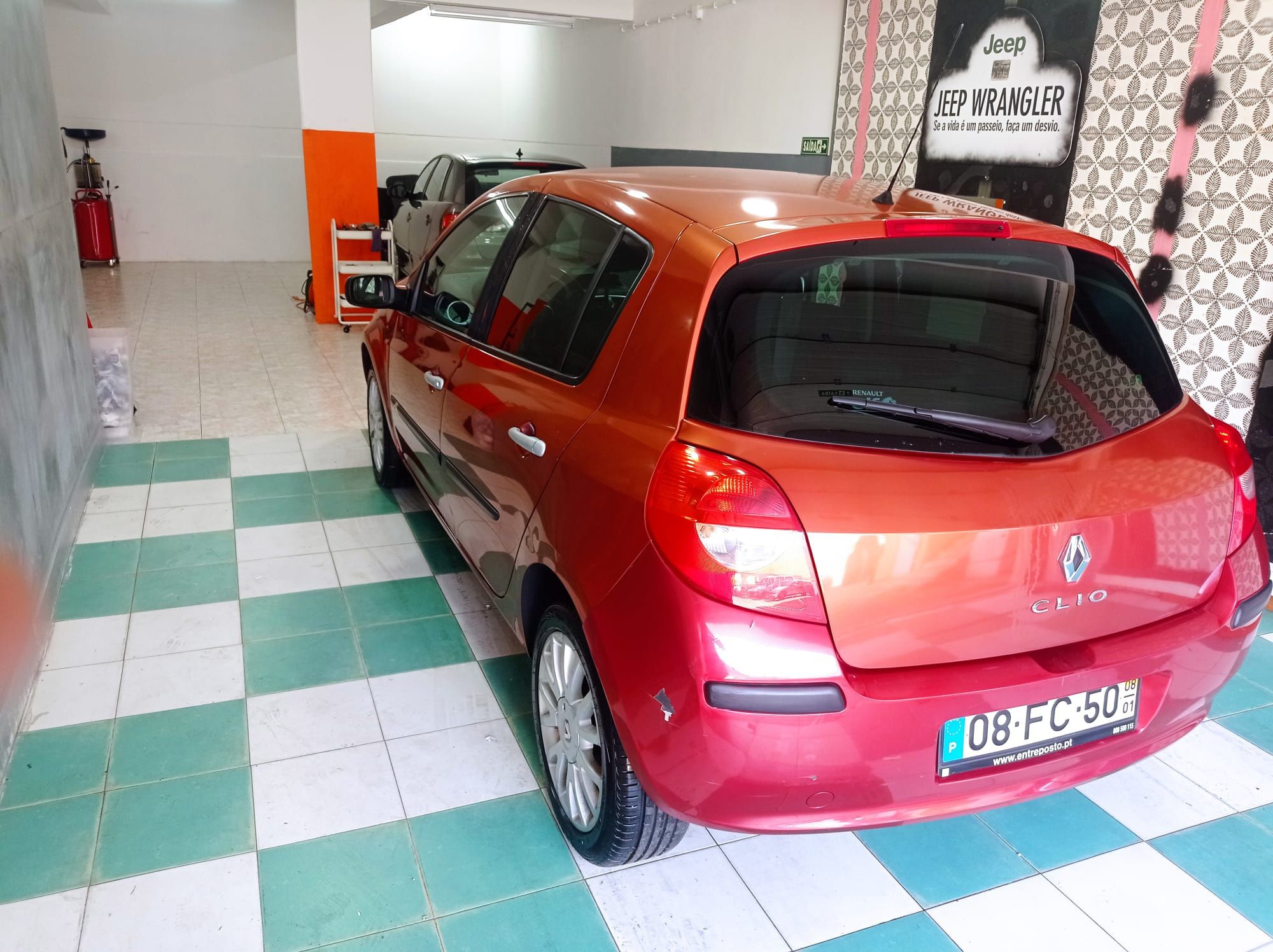 Carro Renault Clio