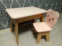 Дитячий стіл і стільчик