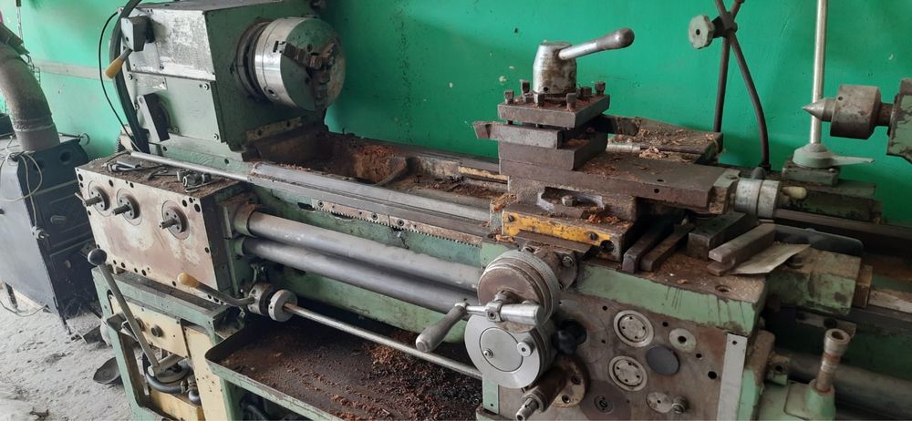 Токарный станок .Павлоград