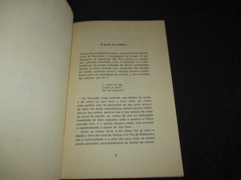 Livro O País de Bissalanka Costa Andrade