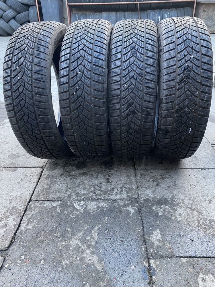 195/55/20 GoodYear UltraGrip Performance GEN-1