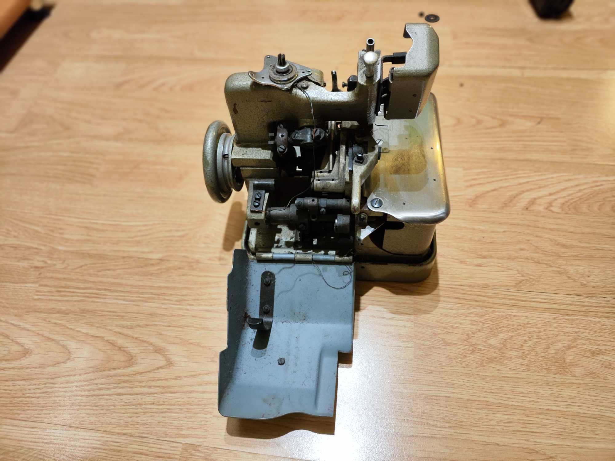 Overlock 3-nitkowy chiński T-103