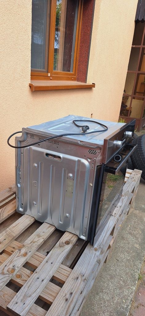 Piekarnik do zabudowy elektrolux