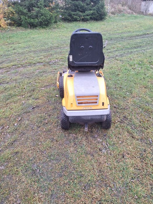 Stiga  Villa  traktorek kosiarka 13 km