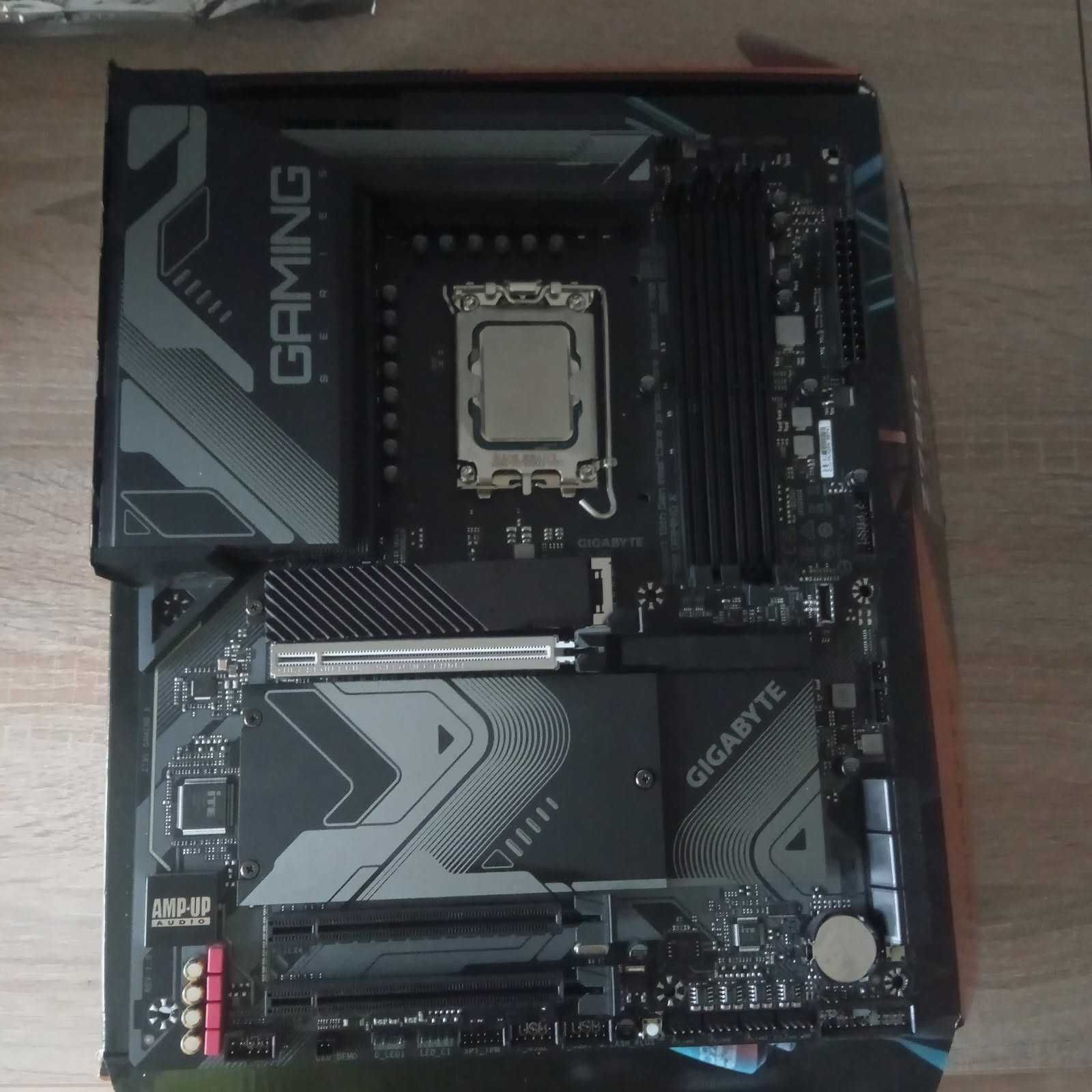 Intel core i7 i płyta główna Gigabyte