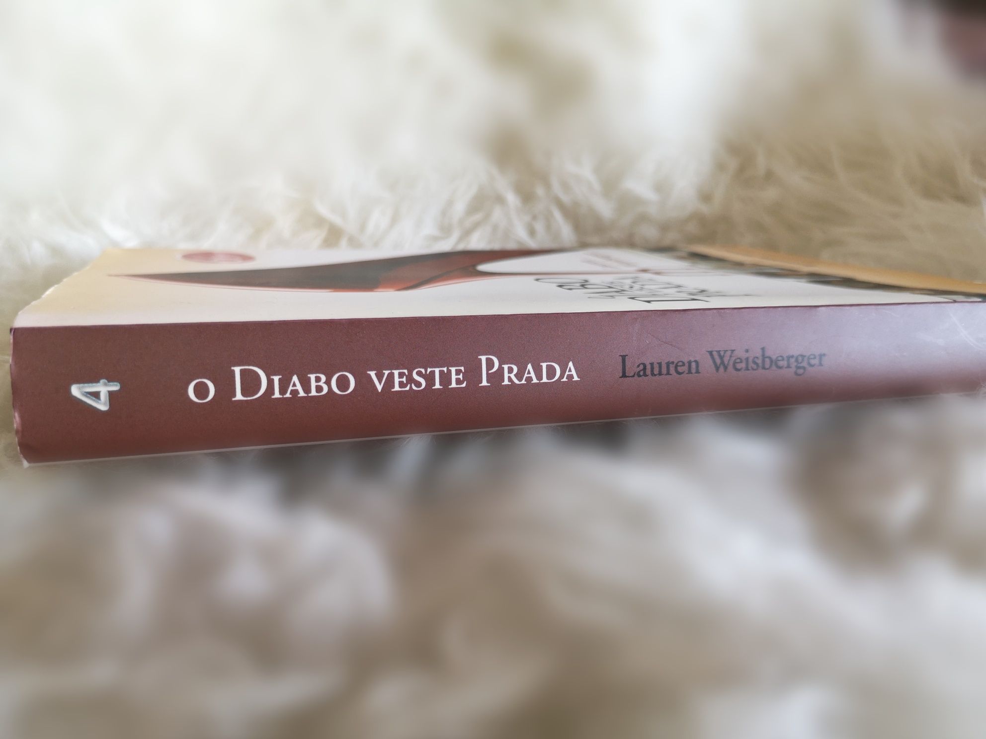 Livro - O Diabo veste Prada - Novo