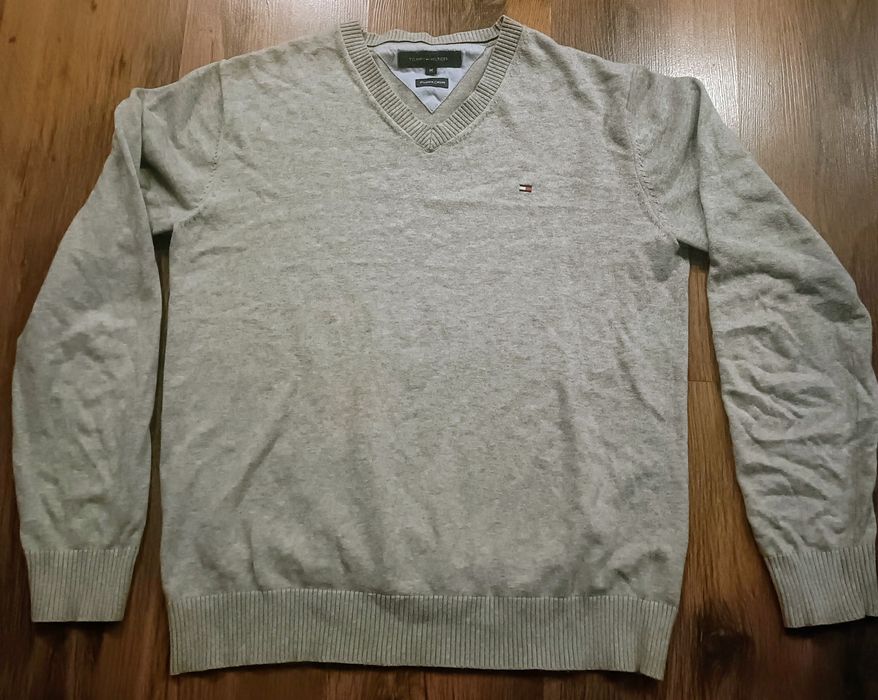 Tommy Hilfiger sweter
