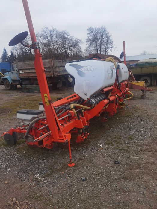 продається Сівалка бурякова KUHN  PLANTER 3  М