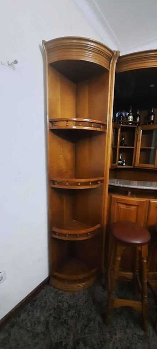 Móvel Bar de canto, usado mas como novo