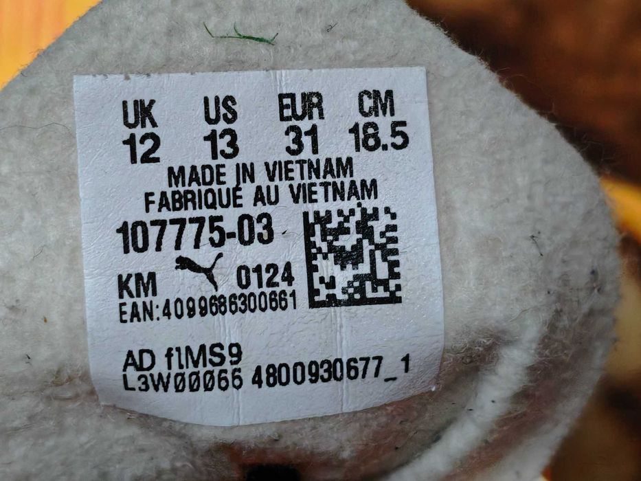 Копочки Puma (оригинал) фирменные размер-31 стелька -18,5см