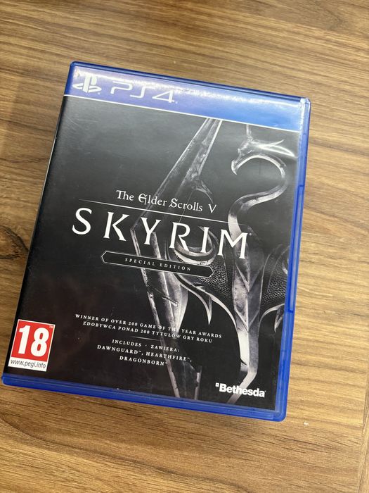 Gra na PS4 Skyrim