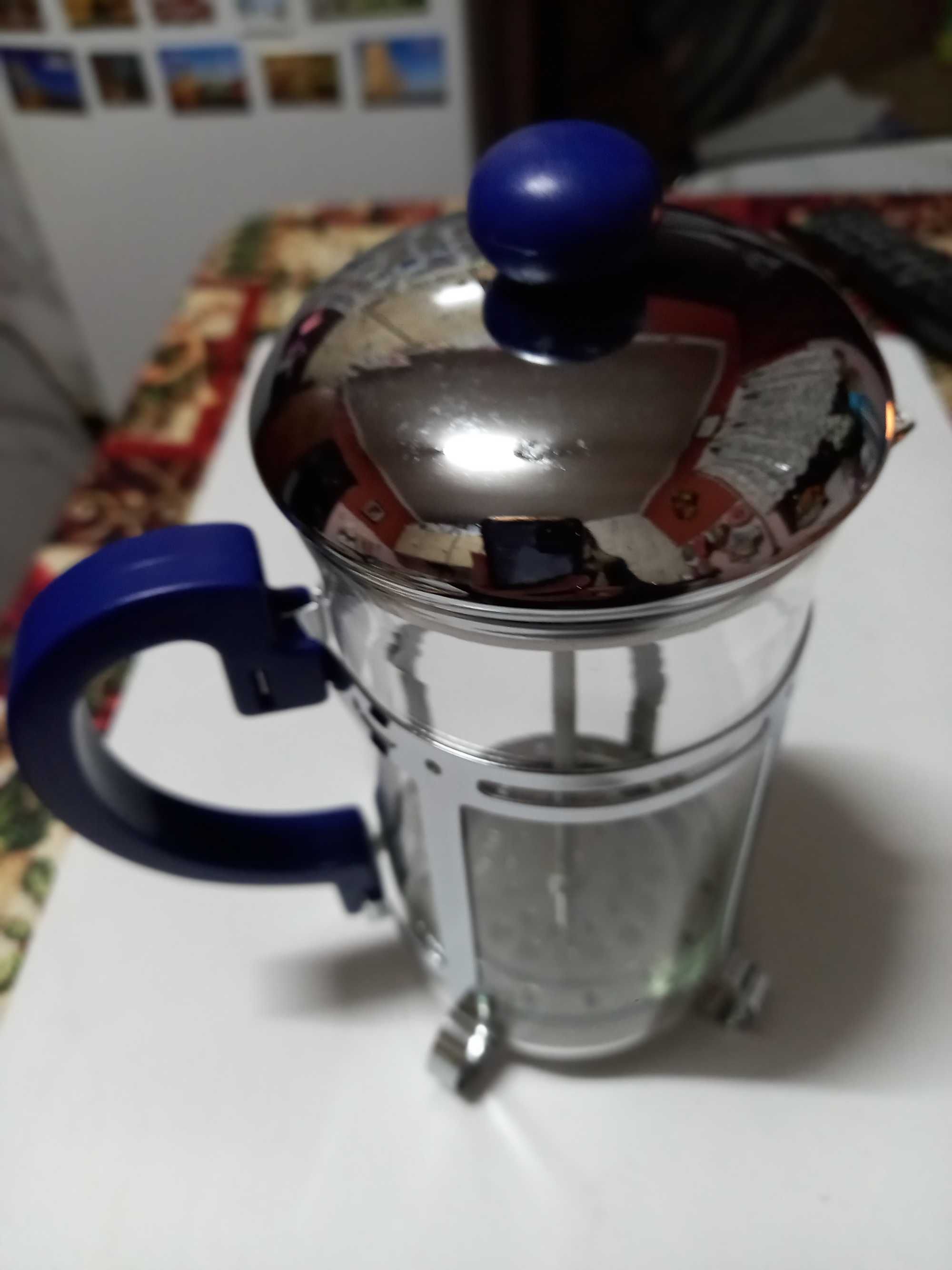Cafeteira ou chaleira nova - 700 ml - Kasa