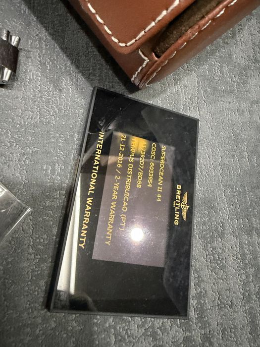 Breitling Superocean Automático – 1000m / 3300ft