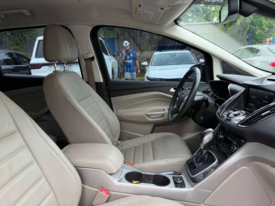 Ford C-MAX Hybrid SEL      2015