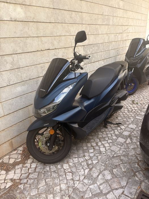 Mota pcx azul 2024