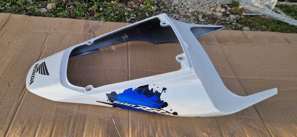 Owiewka tylna ,ogon CBR 600rr Pc40