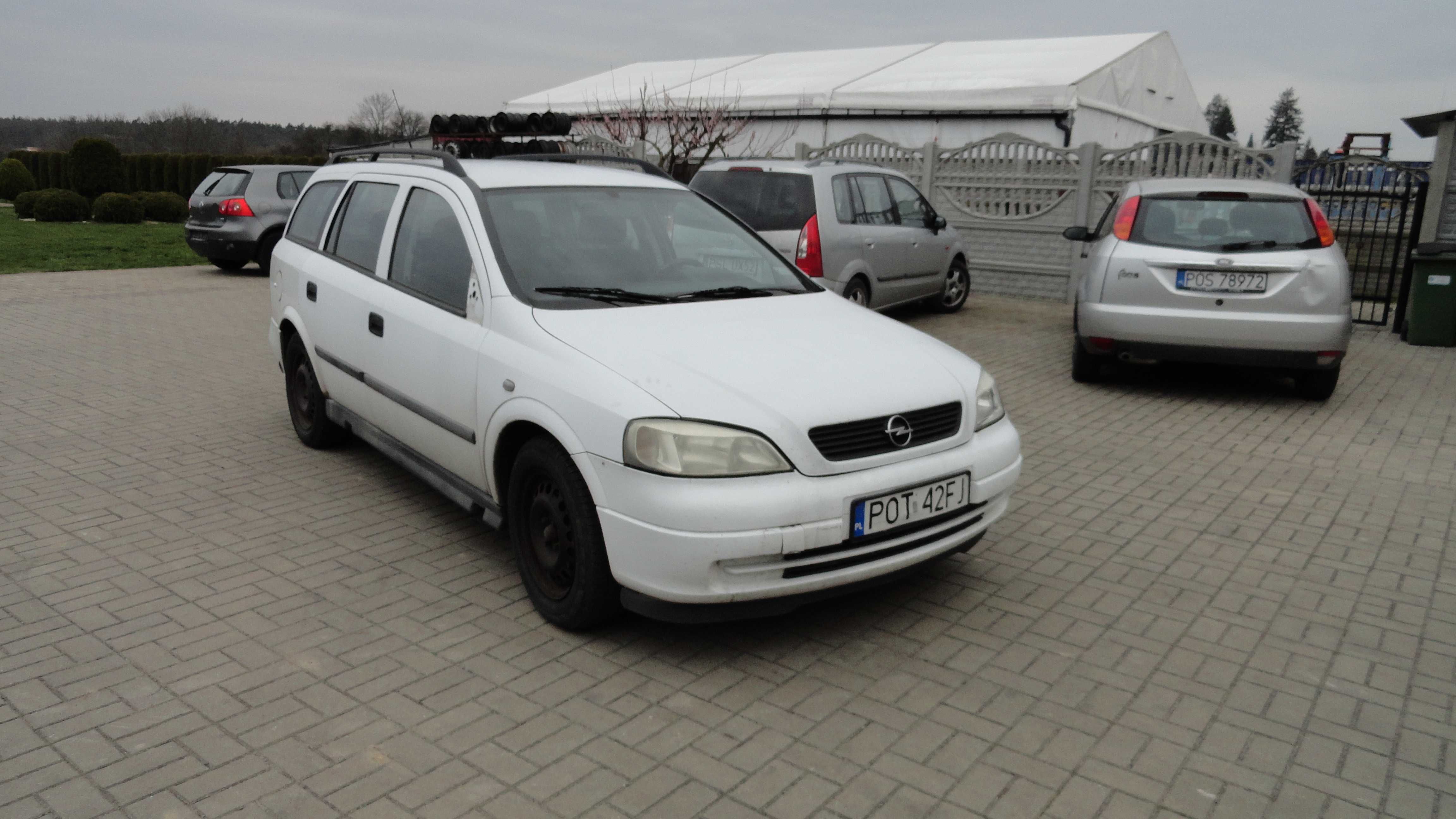 Opel Astra 2 Na Częsci Kombi 1,4 benzyna Gaz kolor Y474
