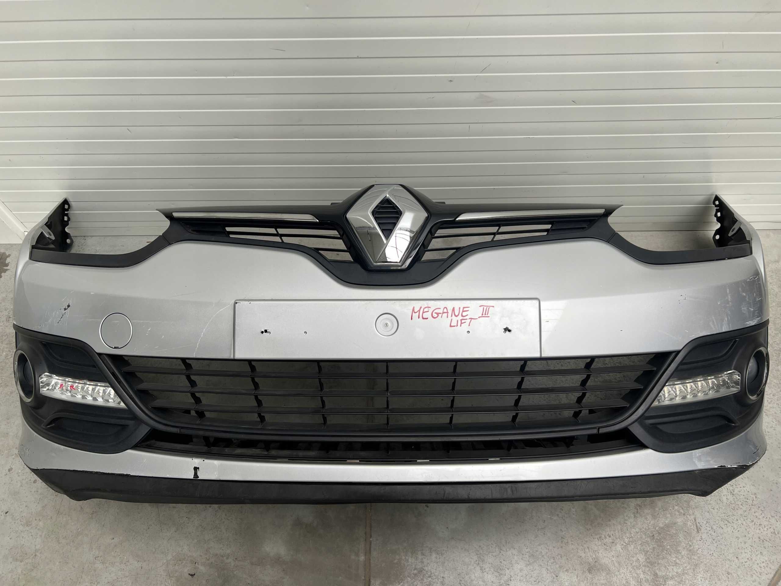 renault megane 3 iii Передний бампер