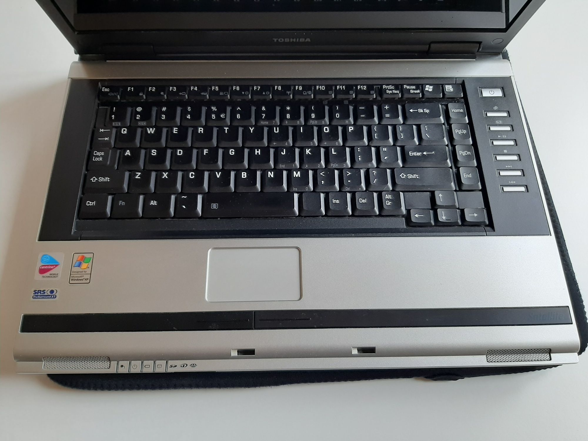 Laptop Toshiba Satellite M70-190