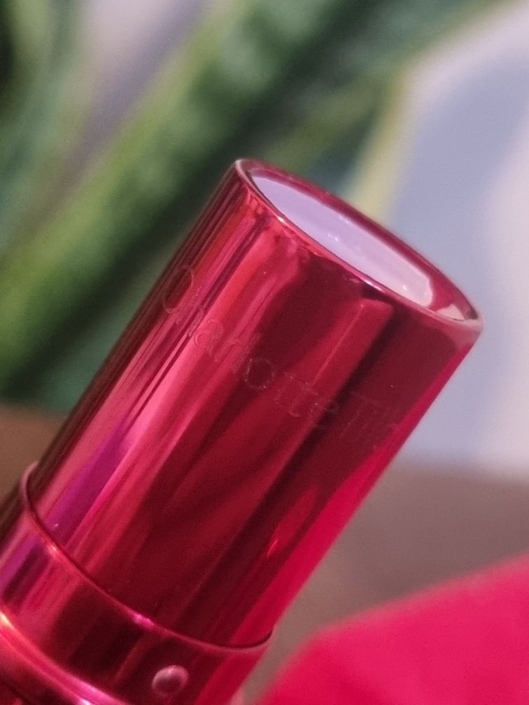 Pomadka szminka czerwona Charlotte Tilbury