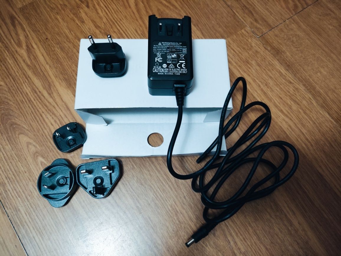 Transformador + Cabo USB originais para a Maschine 3