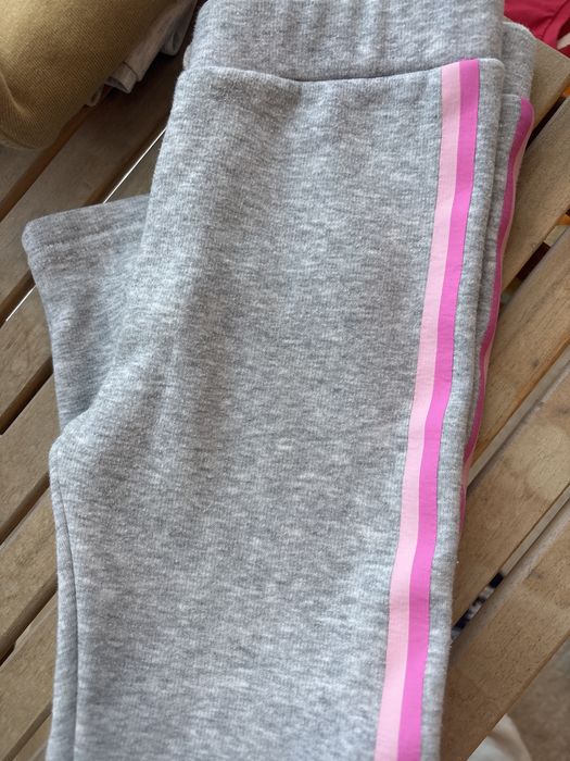 4 peças menina 6-7 anos 8€ total