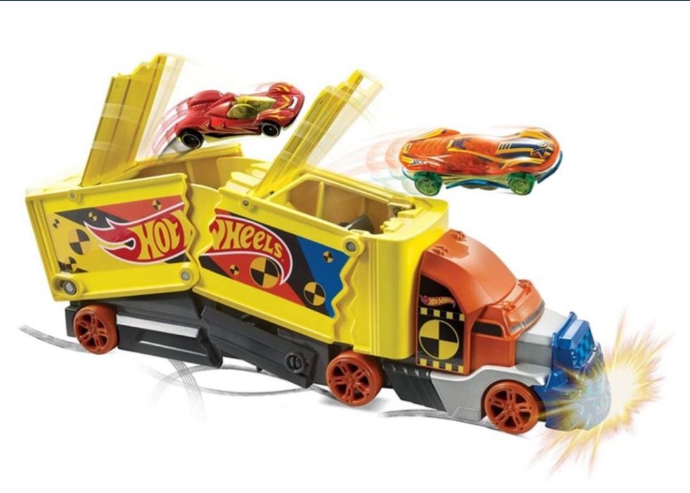 Хот вилс грузовик