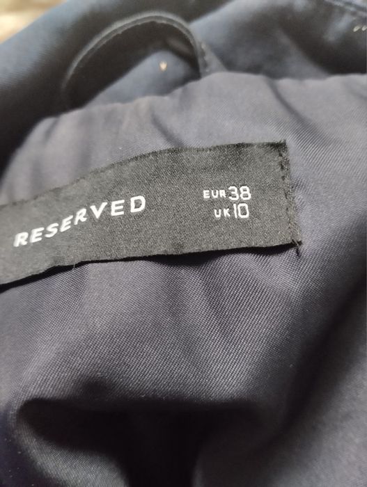 Куртка від бренду RESERVED