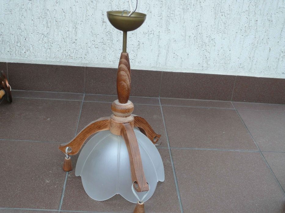 Lampa żyrandol plafon kinkiet