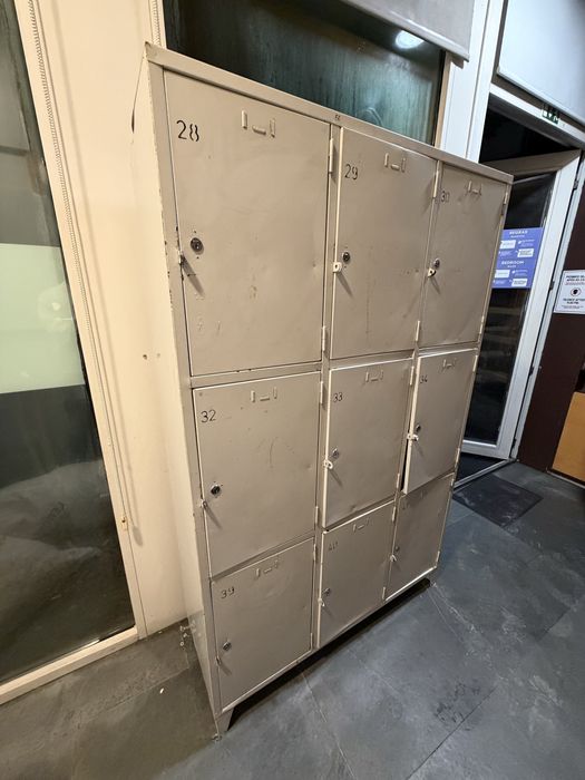 Cacifo fecha com cadeado