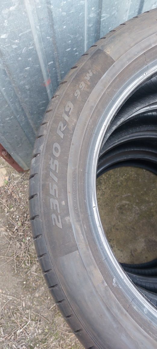 Pirelli PZero MO 235/50 R19 jak nowe