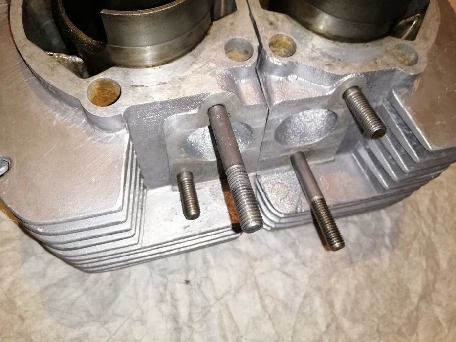 №54.НЕ ТОЧЕНЫ-Цилиндры ЯВА/JAWA 638 Made in Czechoslovakia.