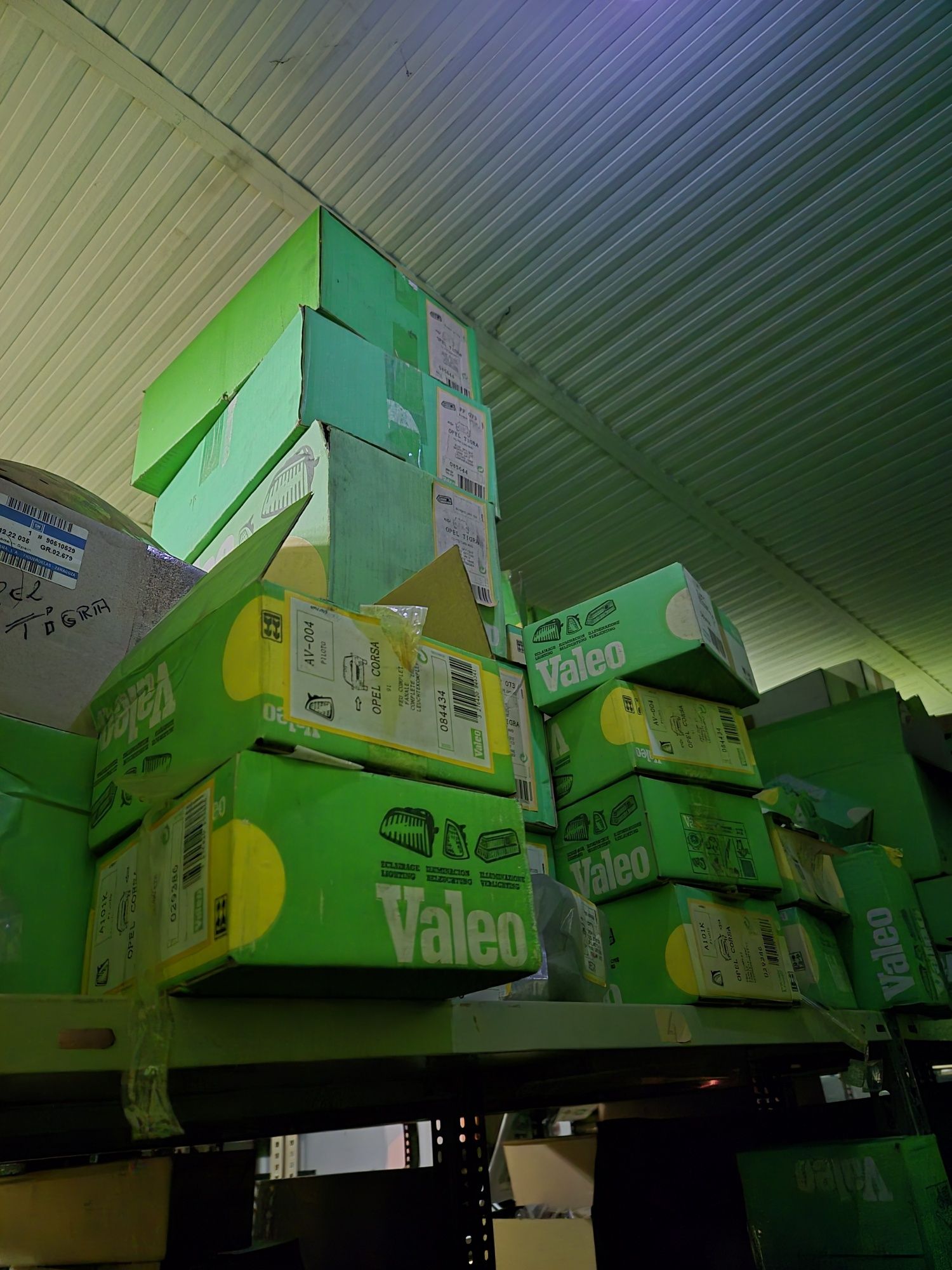 Faróis/Farolins origem valeo Peugeot/Citroen/Fiat/Ford/Renault/Opel