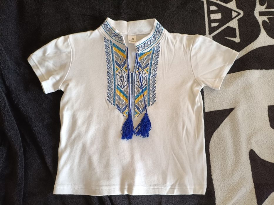 Вышиванка - футболка на мальчика