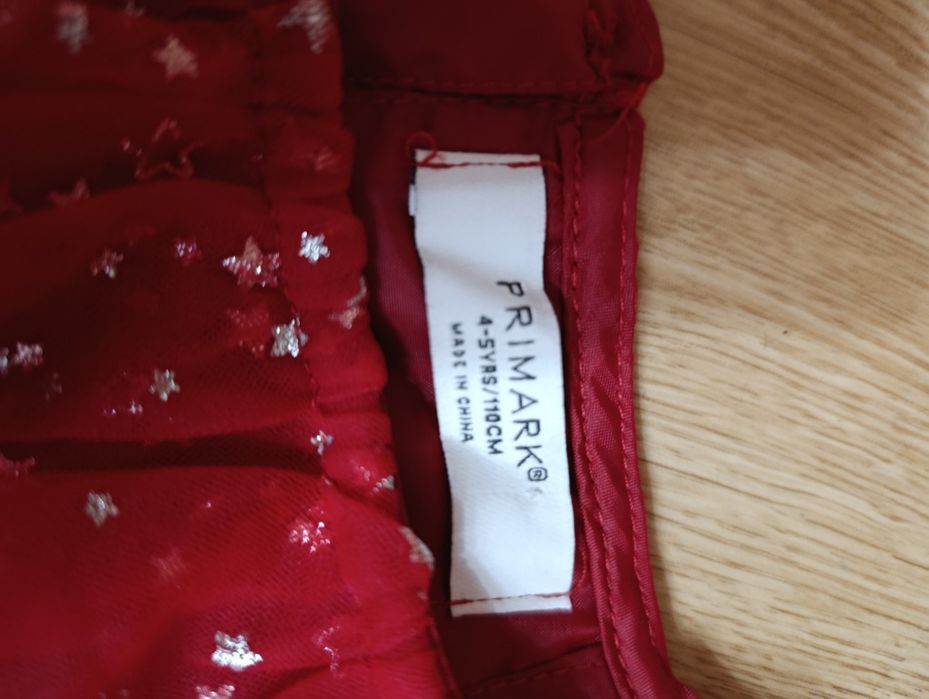 Сукня святкова Primark ( 4-5 років)