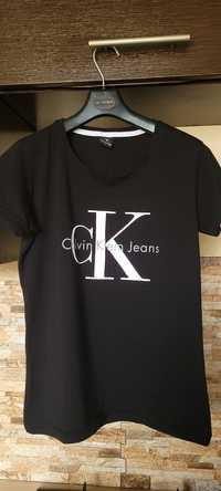 Czarny damski t-shirt Calvin Klein L