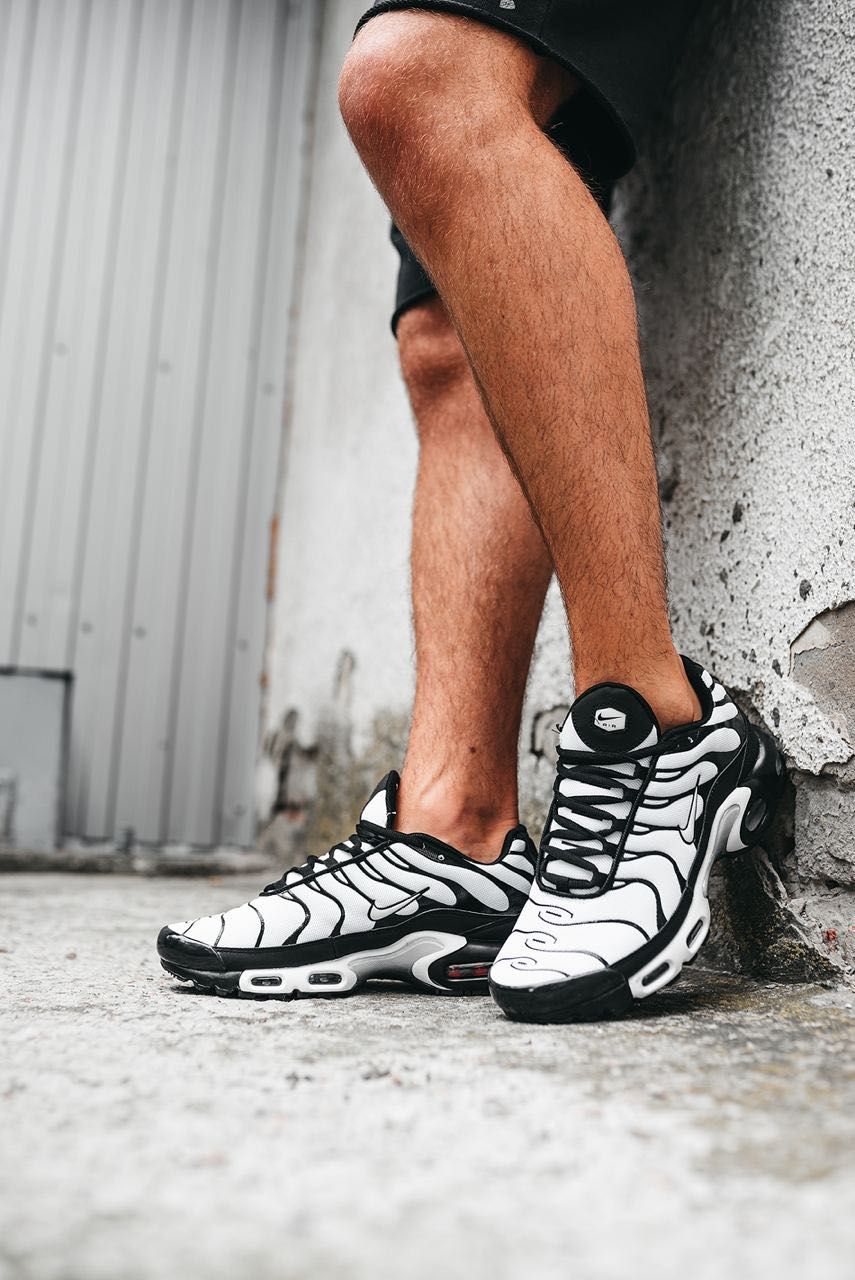 Мужские кроссовки Nike Air Max Plus TN White/Black new. Размеры 41-45